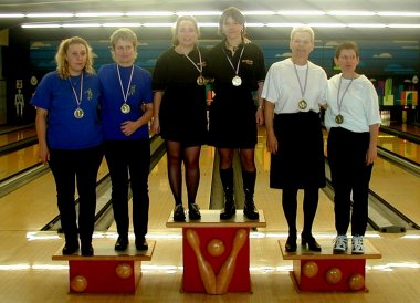 DoublettesHonneurDames01-Small.jpg (29828 octets)