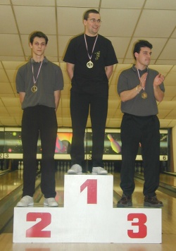 TournoiJeune2001-2002-11.jpg (35642 octets)