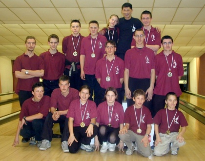TournoiJeune2001-2002-15.jpg (69685 octets)