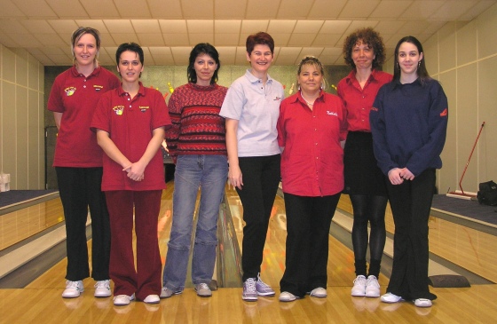 Tournoi-AMF-2004-2005-Tour2-Hommes01S.jpg (97446 octets)