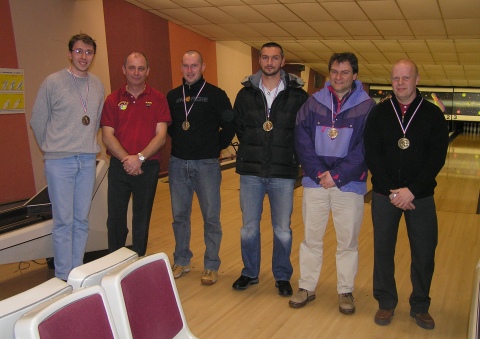 TournoiPromoQubika-AMF-2005-2006-Hommes-Qualifies-S.jpg (76145 octets)