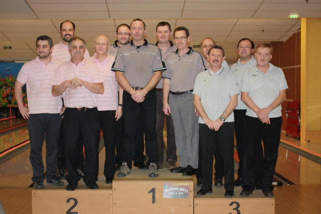 2011-Corpo-Quadrette-Excellence-Podium-S.jpg (182331 octets)